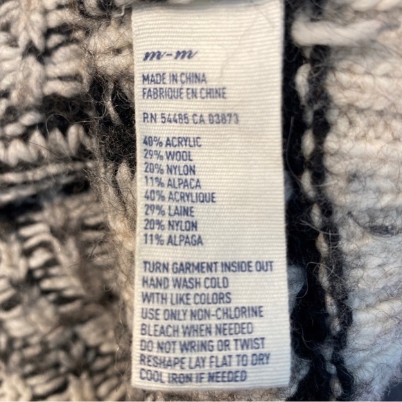 American Eagle Nordic Fair Isle Snowflake Wool Alpaca Sweater Size Medium - Picture 7 of 8